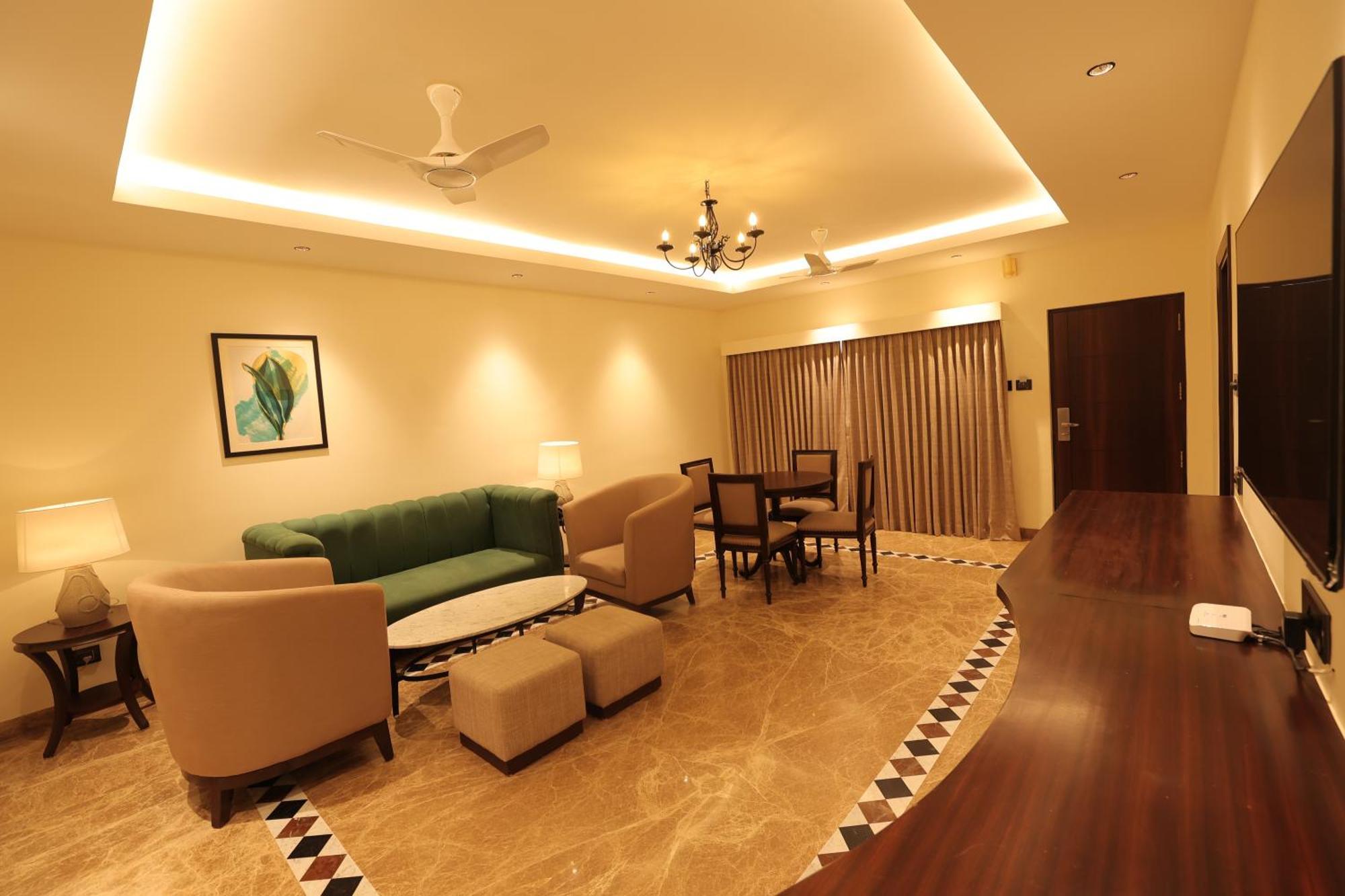 Poppys Vista Hotel Thirumurugan Poondi Exteriör bild