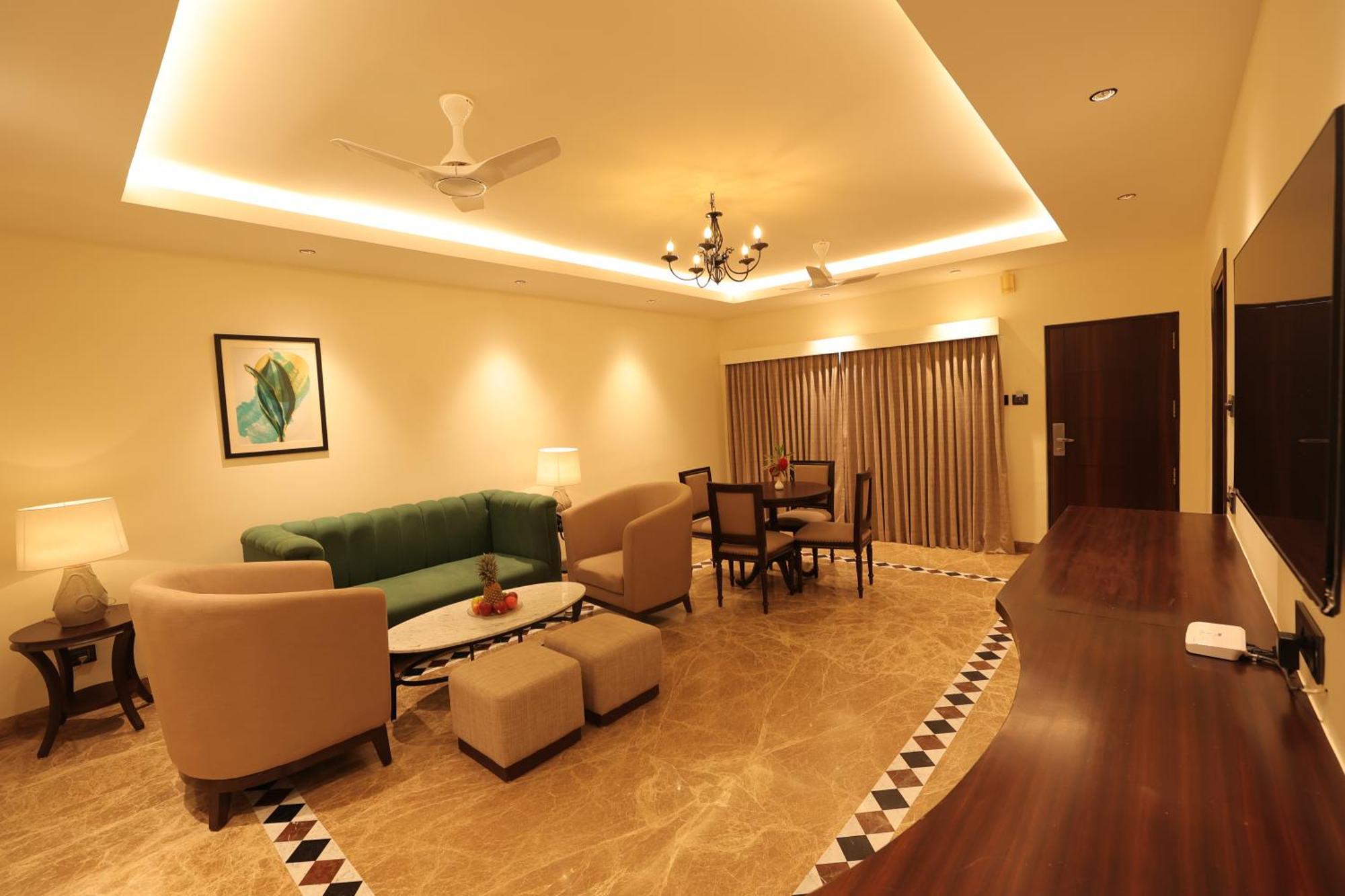 Poppys Vista Hotel Thirumurugan Poondi Exteriör bild